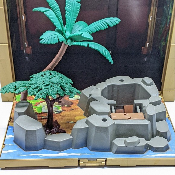 Playmobile Toys Playmobile 5737 Treasure Chest Pirate Treasure Play